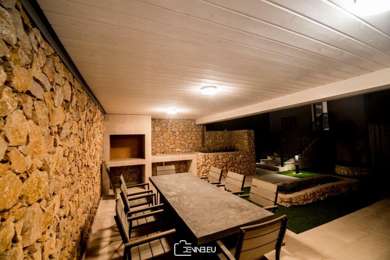 Villa Madomi Kustići エクステリア 写真