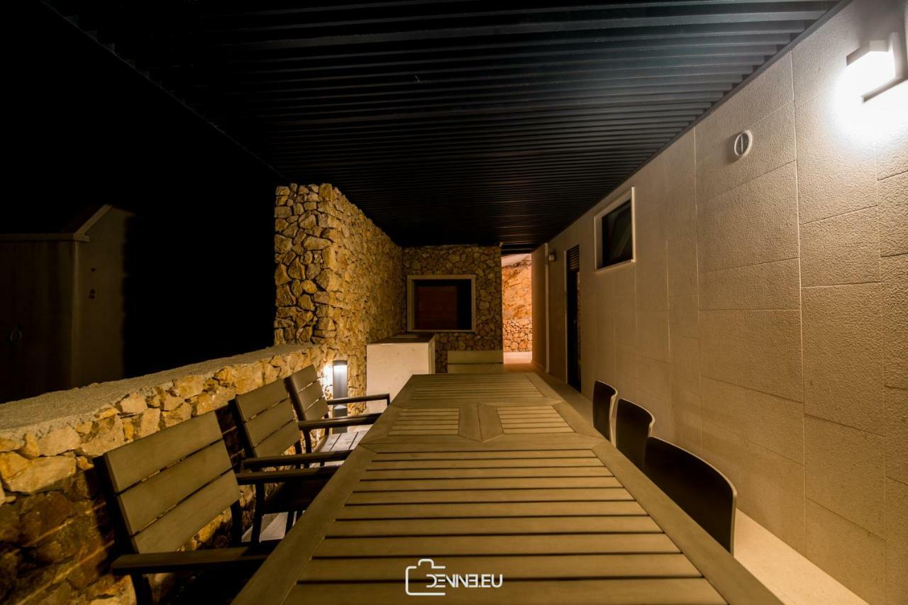 Villa Madomi Kustići エクステリア 写真