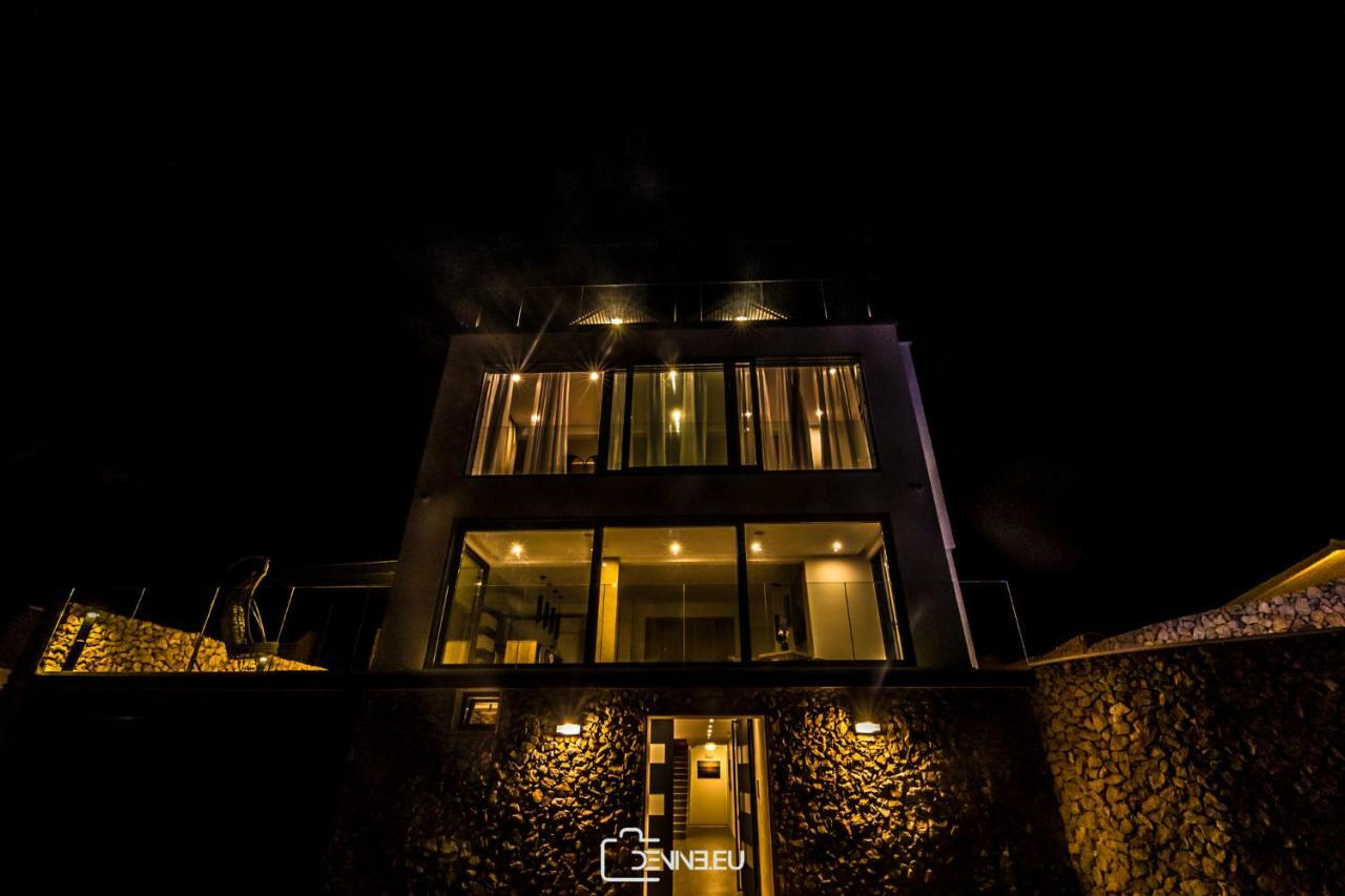 Villa Madomi Kustići エクステリア 写真