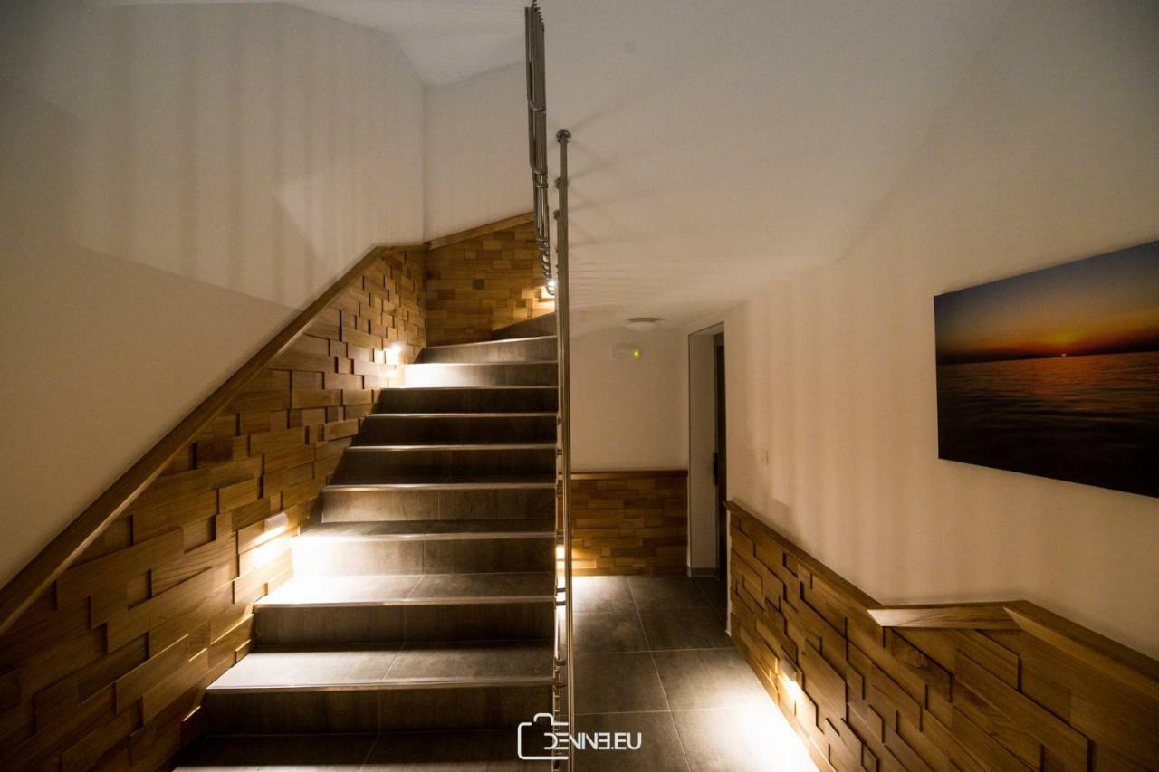 Villa Madomi Kustići エクステリア 写真